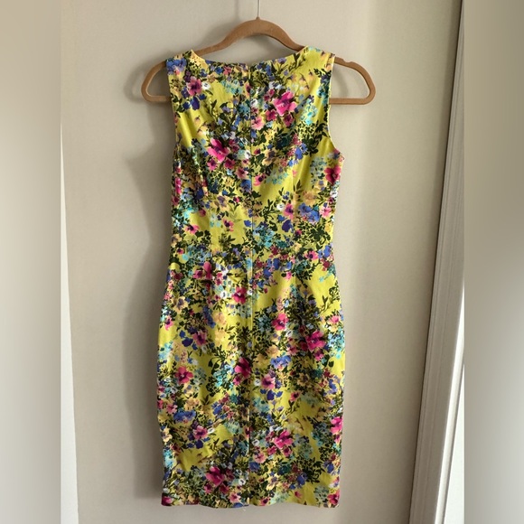 Hobbs Floral Fiona dress - Picture 3 of 6